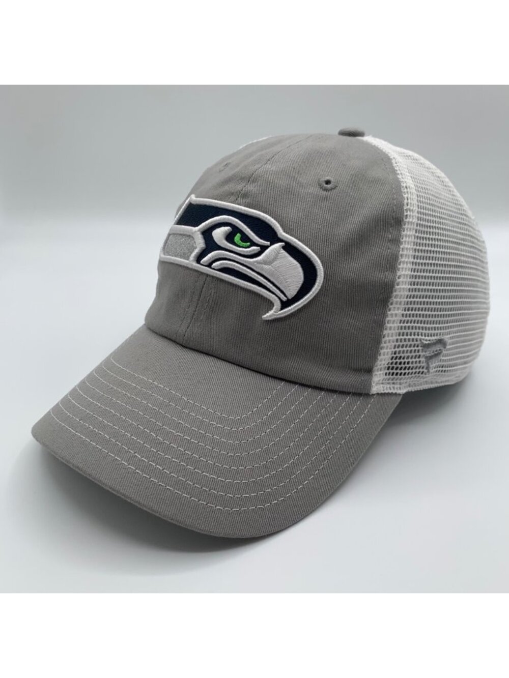 Seattle Seahawks NFL Gray White Fanatics Relaxed Fit Snapback Trucker Hat
